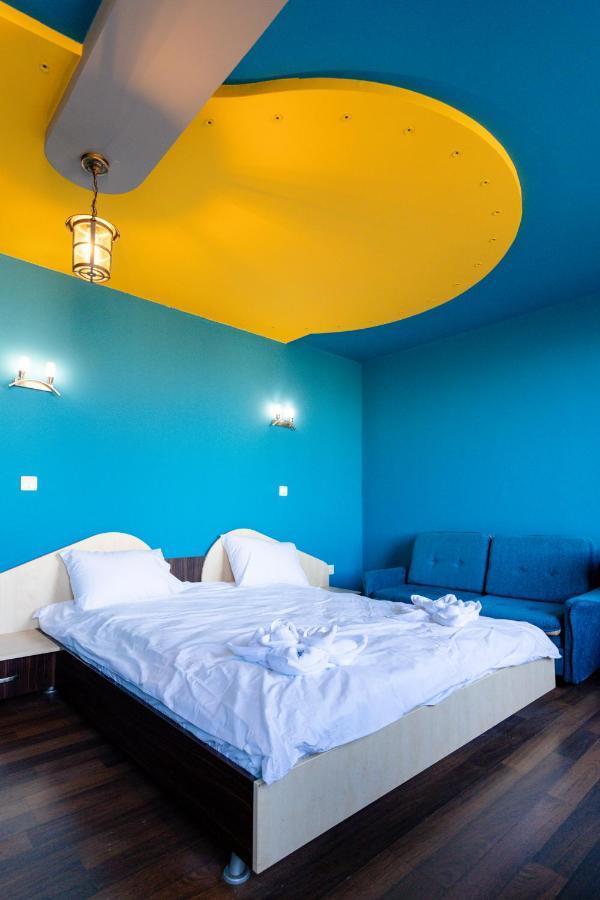 Sea And Mountain Hotel Prolesha Ngoại thất bức ảnh