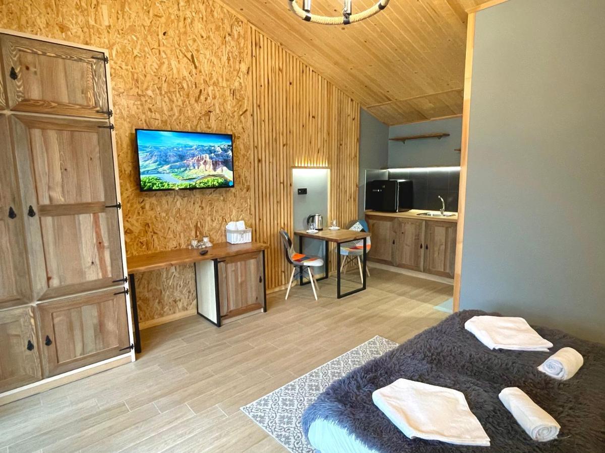 Sea And Mountain Hotel Prolesha Ngoại thất bức ảnh